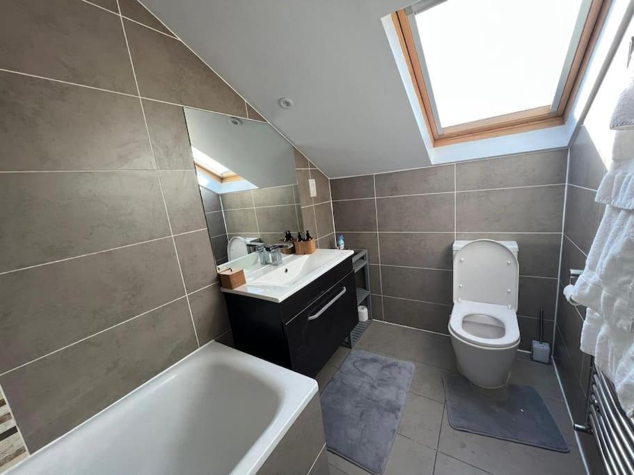 Lovely Two Bed Flat Londyn Zewnętrze zdjęcie
