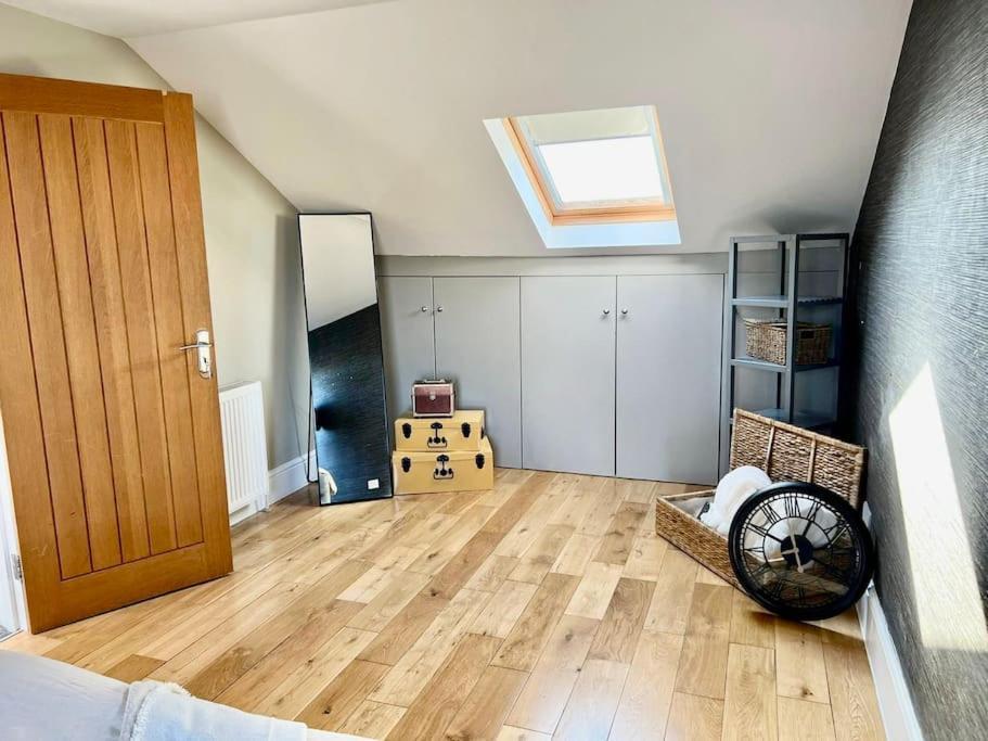 Lovely Two Bed Flat Londyn Zewnętrze zdjęcie